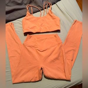Paragon fitwear set! Size medium.